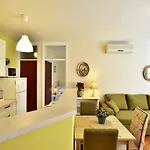 Zoran Appartement *