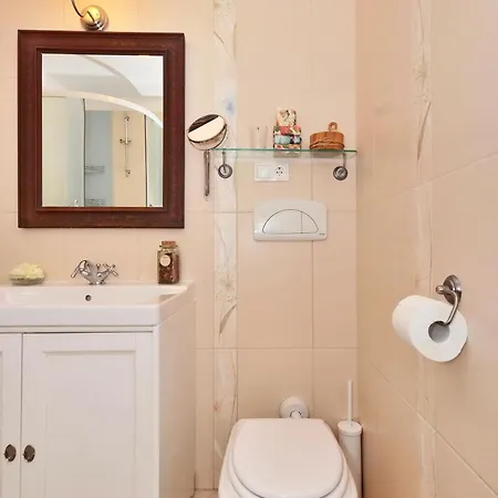 Zoran Apartmán *